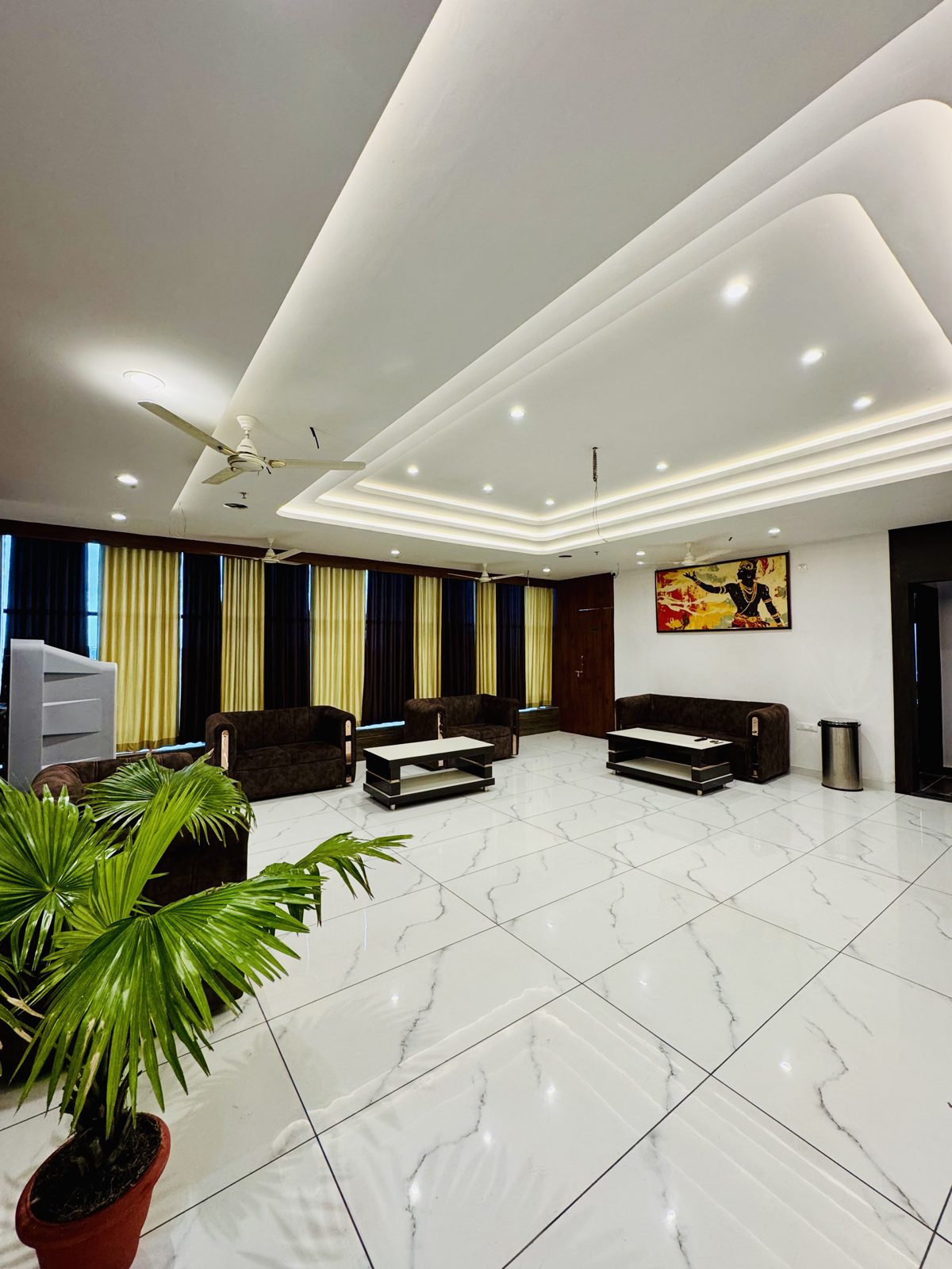 Hotel Ellora Inn interiors photo 6